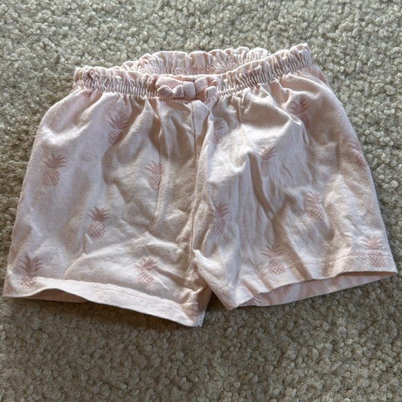 Bundle of 4 pink shorts 9-12m EUC - Picture 4 of 8